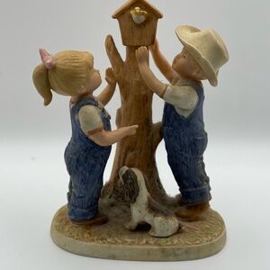 Vintage HOMCO Denim Days #8888 Figurine | 1985 Kids‎ with Birdhouse & Dog